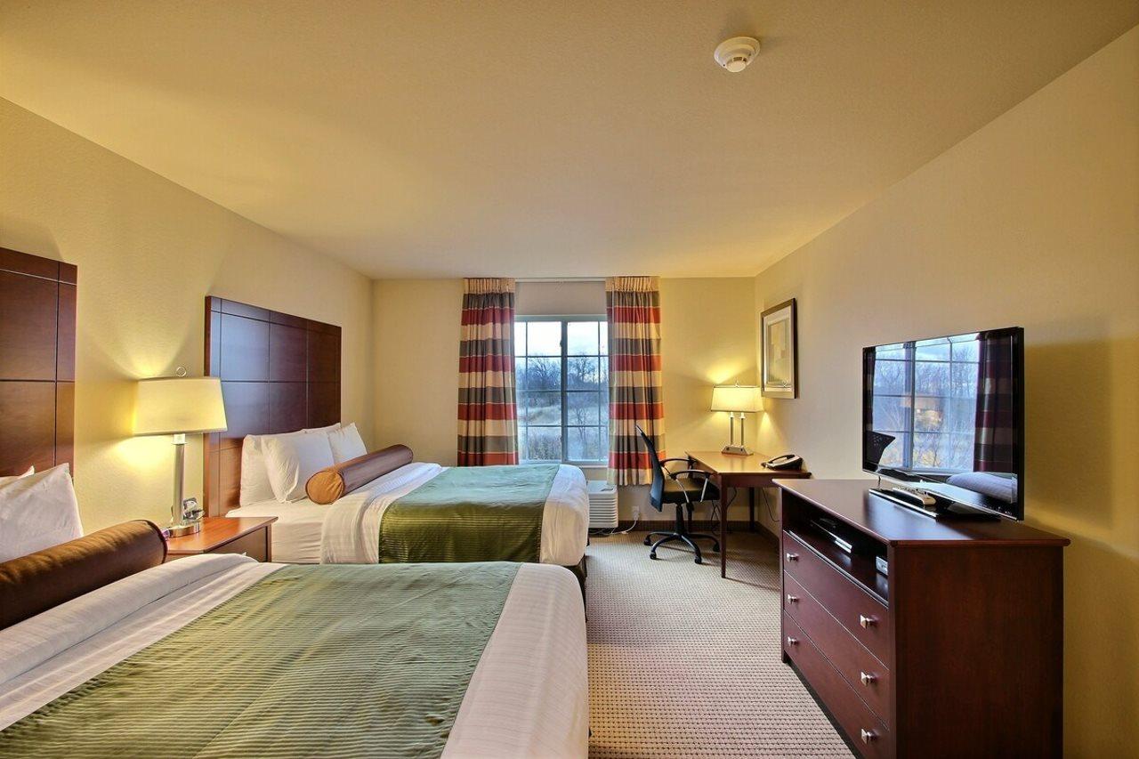 Americinn By Wyndham Oshkosh Exterior photo