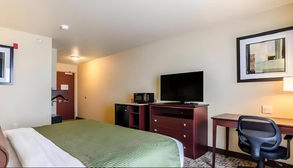 Americinn By Wyndham Oshkosh Exterior photo
