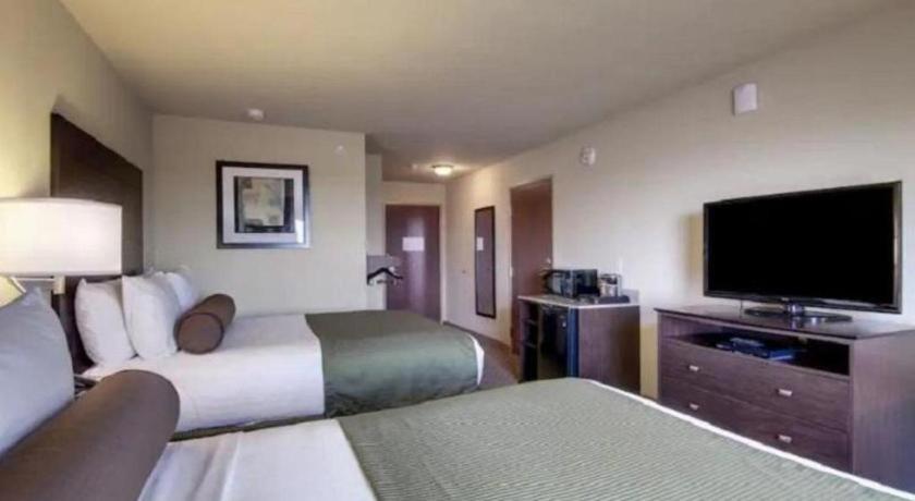 Americinn By Wyndham Oshkosh Exterior photo